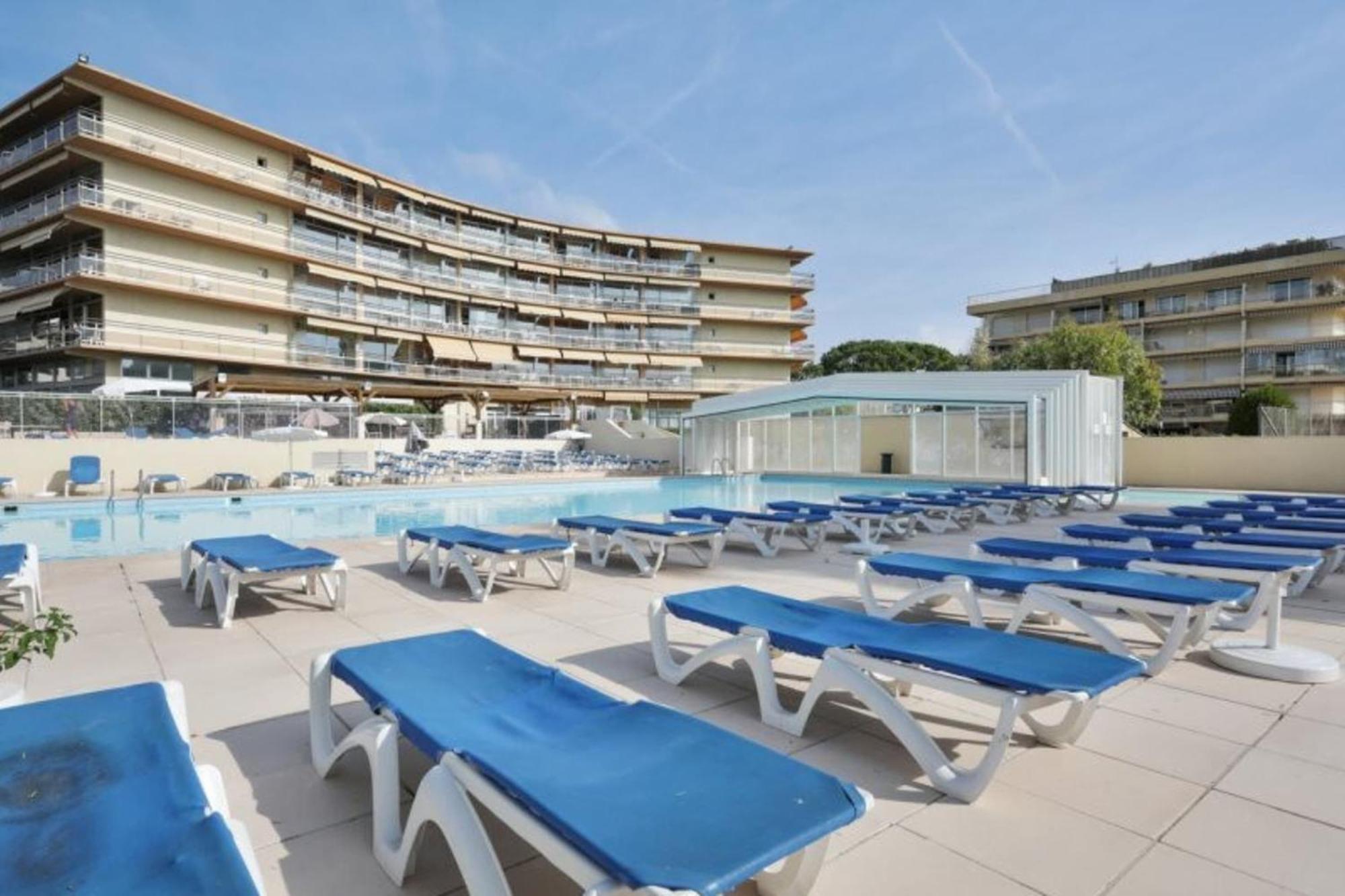 06U - Beautiful Studio In Residence - Swimming Pool And Tennis Court Saint-Laurent-du-Var Exterior photo